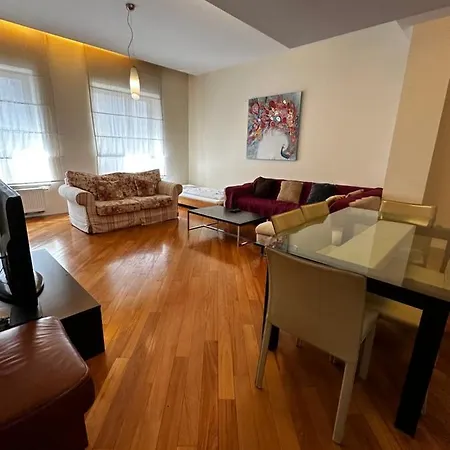 Apartments City Wellness Center Zagabria Esterno foto