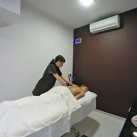 Apartments City Wellness Center Zagabria Esterno foto