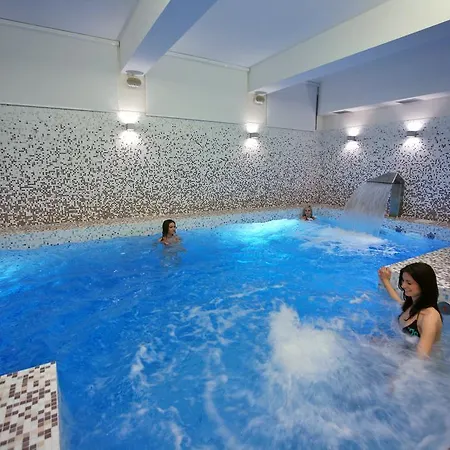 Apartments City Wellness Center Zagabria Esterno foto
